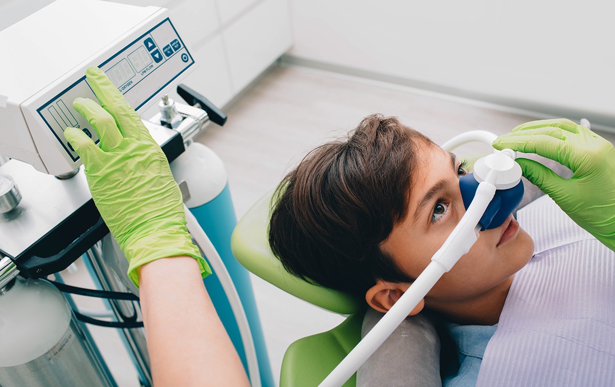 What is sedation dentistry? Is it safe? 1 Patient wearing a nasal mask for sedation dentistry in London, Ontario